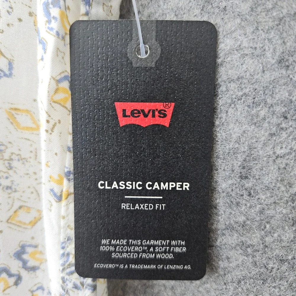 NEW Levis Classic Camper Shirt Men's Small White Printed Relaxed Fit Viscose NWT